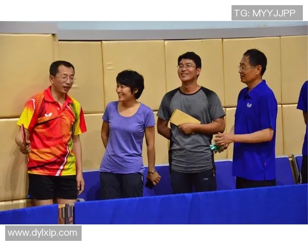 上海乒乓球队个人能力引发热议球员表现与团队合作的辩论 上海乒乓球队个人能力引发热议球员表现与团队合作的辩论