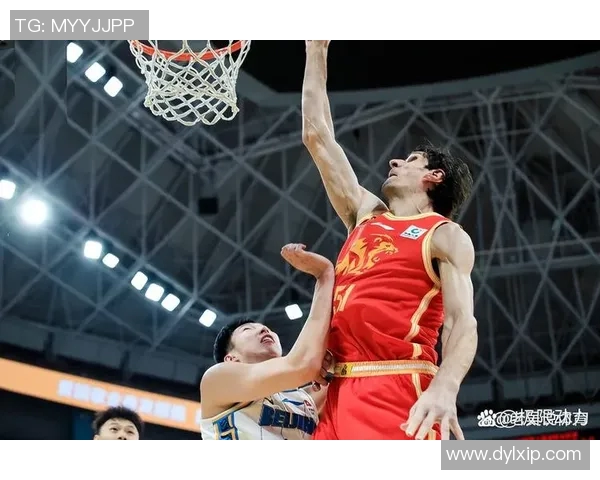 广州篮球队的速度之谜：激情与技巧交织的赛场探秘