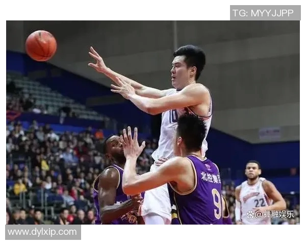 武汉篮球队整体压制革新探讨与未来发展展望