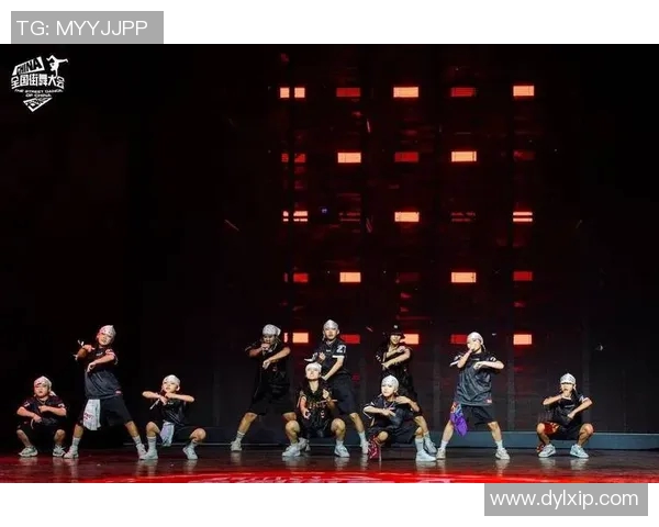 赛后分析:上海街舞队与广州街舞队实力对比及精彩瞬间回顾 赛后分析:上海街舞队与广州街舞队实力对比及精彩瞬间回顾