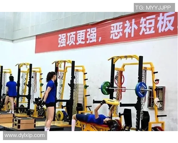 广州排球队快攻战术解析及其在排球比赛中的重要性探讨 广州排球队快攻战术解析及其在排球比赛中的重要性探讨