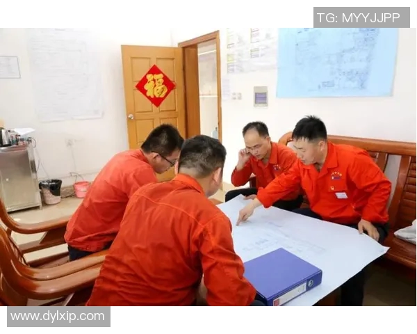 武汉足球队团队协作的成功之道与战术分析探讨