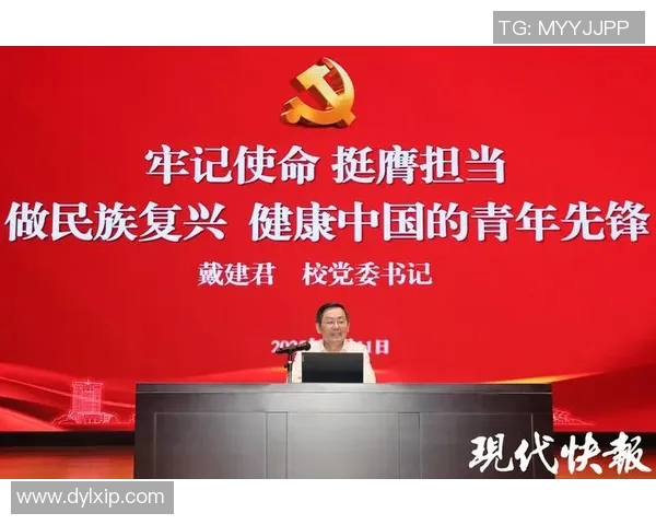 刘铮的成长之路:从青涩少年到职场精英的奋斗故事与人生感悟 刘铮的成长之路:从青涩少年到职场精英的奋斗故事与人生感悟